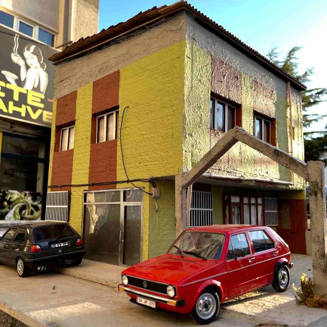 Yıkılmadan Önceki Hali...