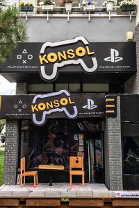 Minyatür Konsol İş Yeri