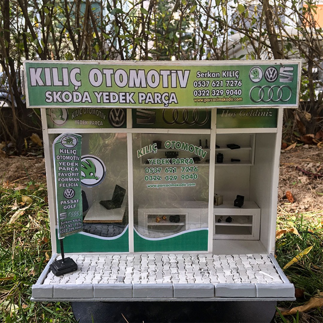 Minyatür Kılıç Otomotiv İş Yeri Minyatür Kılıç Otomotiv İş Yeri