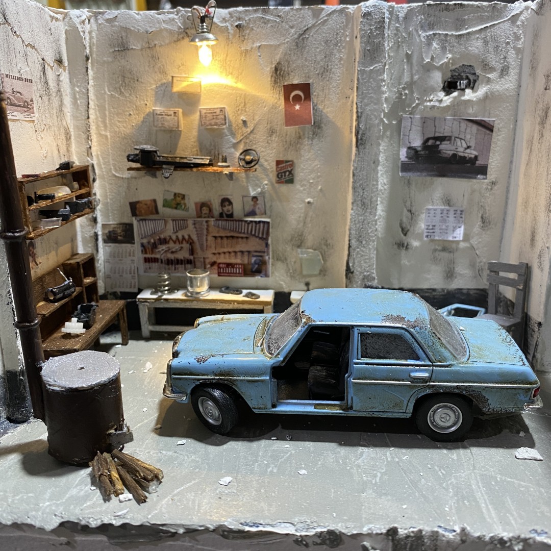 Minyatür Küçük Boy Tamirhane (1*36 ölçek) Minyatür Küçük Boy Tamirhane (1*36 ölçek)